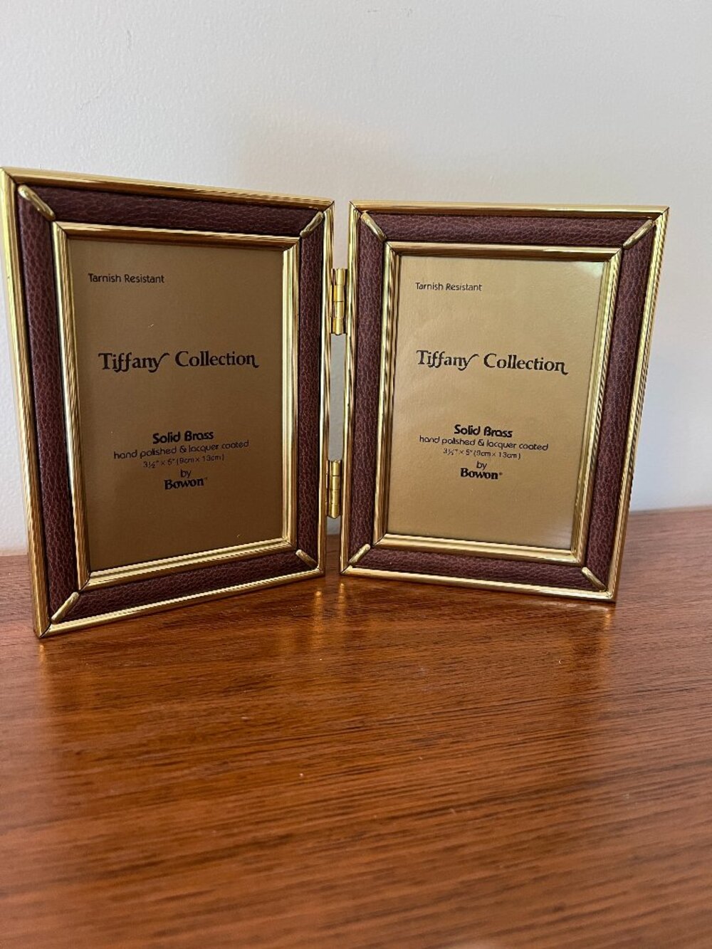 Vintage Bowon Tiffany Double Brass Photo Frame Leather Accent 3.5x5 Hinged